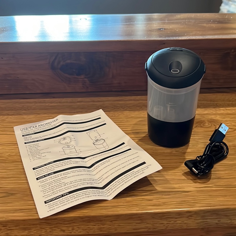 Car/USB Powered Aroma Diffuser
